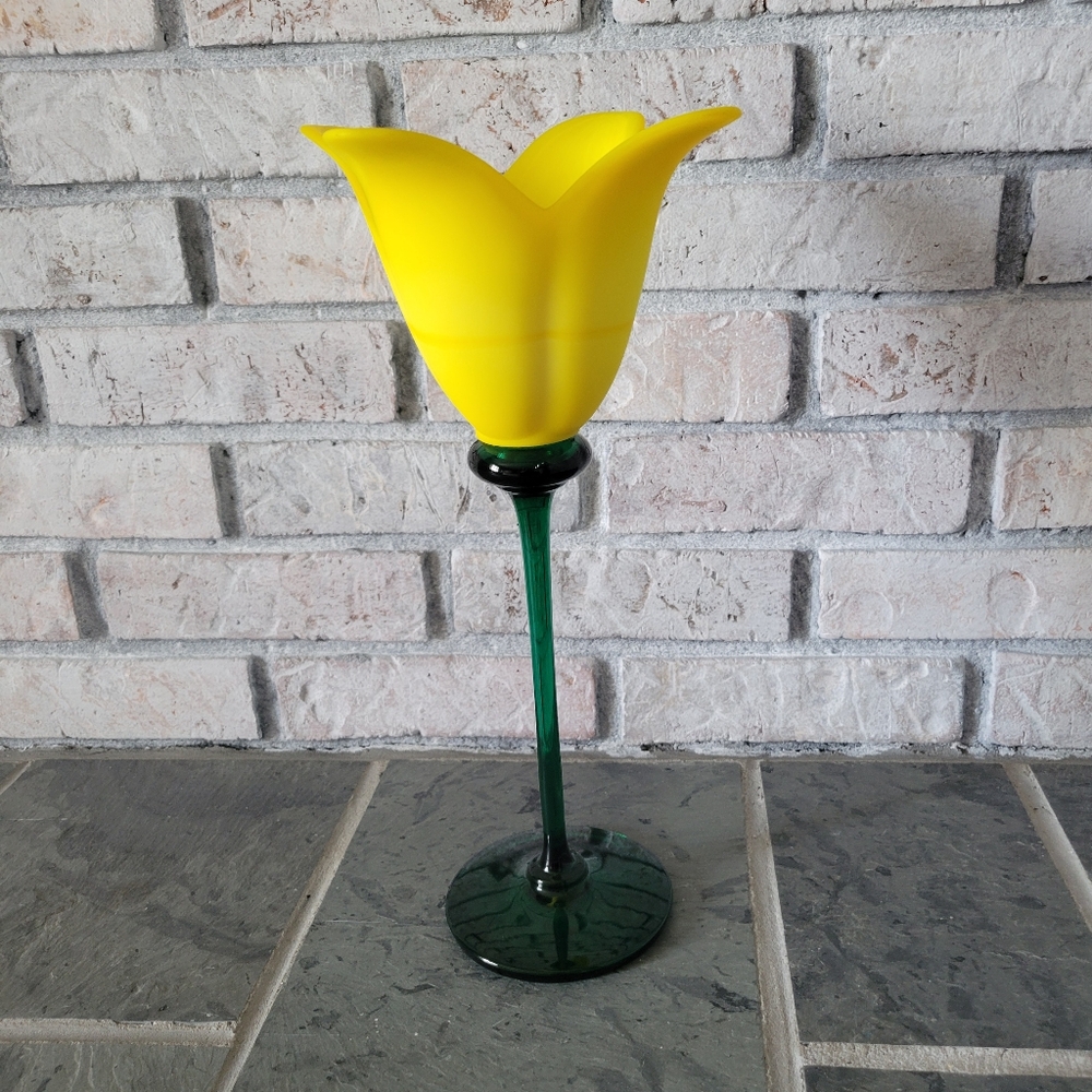 Studio Nova Glass Tulip Candle Holder🌷